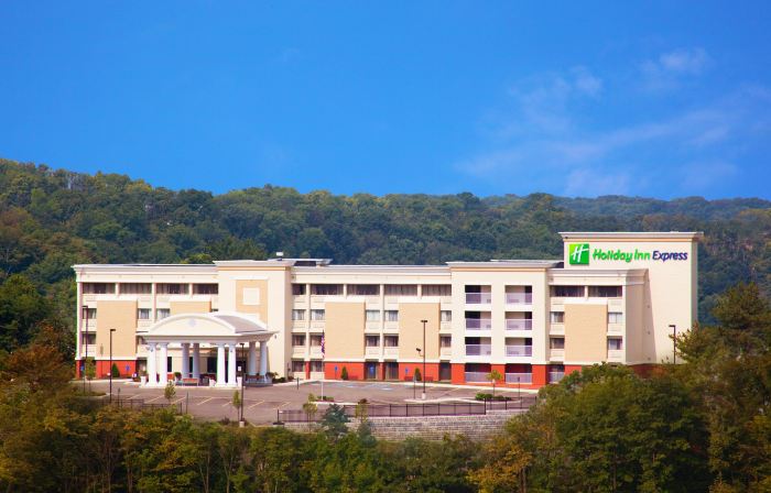 Holiday Inn Express CINCINNATI WEST by IHG