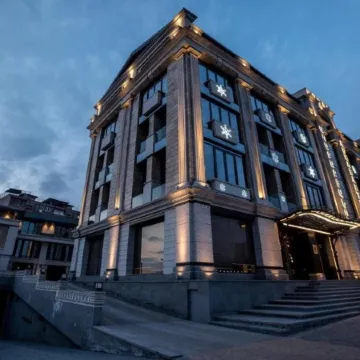 Aghababyan's Hotel