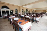 Zita Beach Resort - breakfast