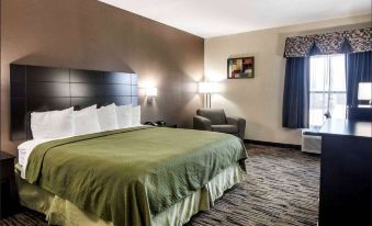 Days Inn by Wyndham Fort Worth North / Fossil Creek