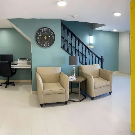 Super 8 by Wyndham York