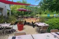 Campanile Caen Est - Mondeville Hotels in Le Castelet