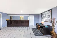 Super 8 by Wyndham Cleburne Hotels in Cleburne