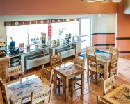Econo Lodge Inn & Suites Hotels in La Cienega