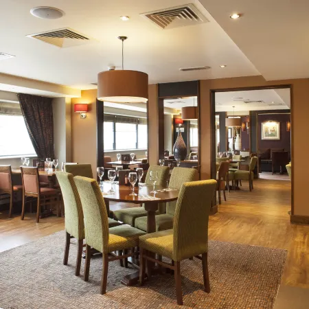 Premier Inn Birmingham City Centre (New St Station) Отели рядом с достопримечательностью «Торговый центр Mailbox»