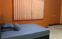 Villa Asri Kuningan Hotels in Cigugur