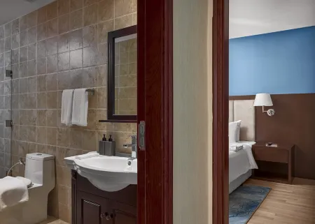 Olympia City Hotel by Dara Отели рядом со станцией PP Railway Station