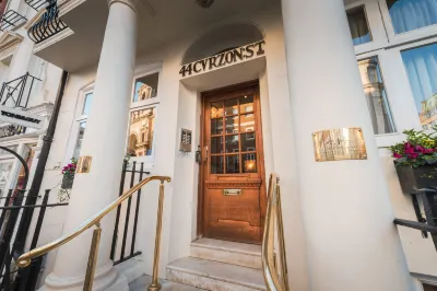 44 커즌 스트리트 바이 맨슬리 바머 커맨드 메모리얼 주변 호텔