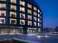 STAGES HOTEL Prague, a Tribute Portfolio Hotel Hotel in zona Praga 14