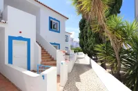 Agua Hotels Vila Branca Hotels near Ponta da Piedade Lighthouse