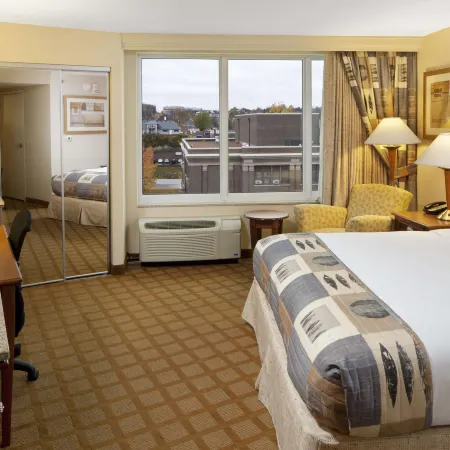 DoubleTree by Hilton Hotel Jefferson City