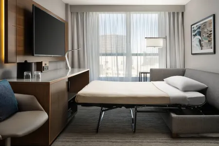 Costa Mesa Marriott Отели рядом с достопримечательностью «Ногачи Гарден»