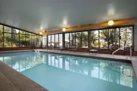 Embassy Suites by Hilton Portland Maine - parking