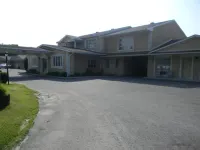 Super 8 by Wyndham Brockville فنادق في Elizabethtown-Kitley