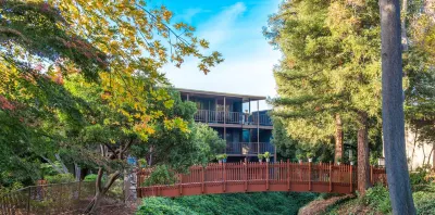 Creekside Inn Hotel dekat Palo Alto Research Center (PARC)
