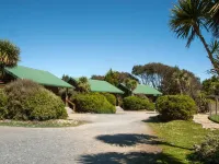 Shining Star Beachfront Accommodation Hotel di 