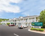 Quality Inn Trussville I-59 Exit 141 Hotels in Moody