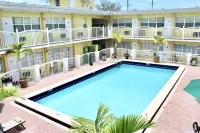 Beach Place Hotel - 2-Star
