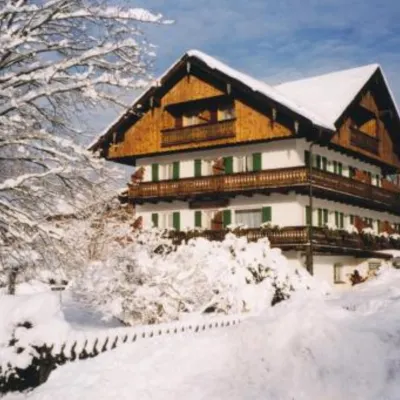Landhaus Ertle Hotels near Bahnhof Tegernsee