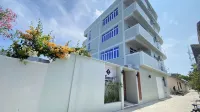 Alimas Holiday Retreat Maldives Các khách sạn ở Felidhoo