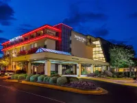 DoubleTree by Hilton Columbia Hotels in Seven Oaks