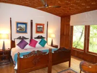 Sukoon Houseboat Dal Lake