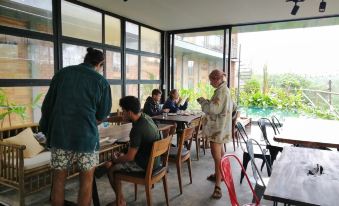 Nano Eco-Hostel