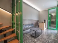 RedDoorz Near Taman Rejomulyo