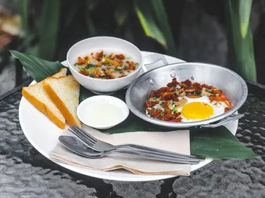 รูปภาพของก้อง-กฤษฎิ์ x ณ เวียงแก่น Resort&Restaurant, Chiangrai, TH