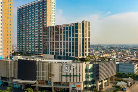 Hilton Garden Inn Jakarta Taman Palem