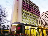 The Terrace Hotel Adelaide, an EVT Hotel