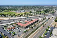 La Quinta Inn by Wyndham Costa Mesa Orange County Fountain Valley otelleri