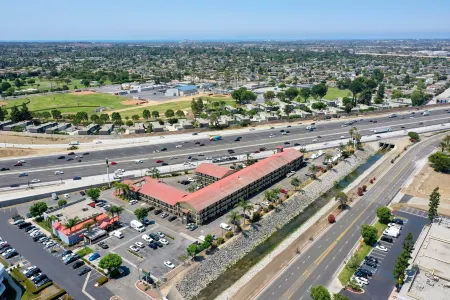 La Quinta Inn by Wyndham Costa Mesa Orange County