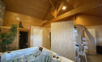 Contact hôtel - Motel les Bleuets - Housity