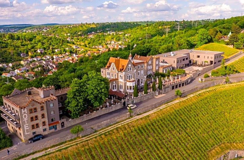Schlosshotel Steinburg