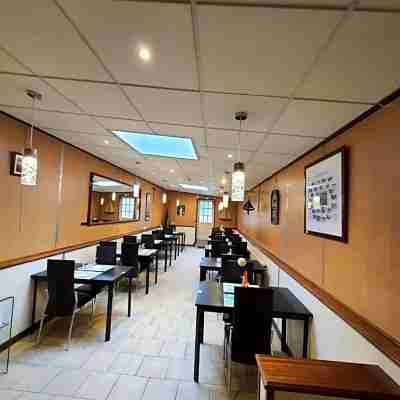 新的溫莎飯店 Dining/Meeting Rooms