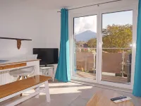 Holz Hotels in Pians