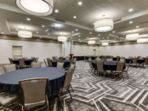 Drury Inn & Suites Independence Kansas City Hotels in Independence