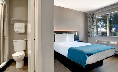 Motel 6 Bakersfield, CA - South Hotels in Kern County