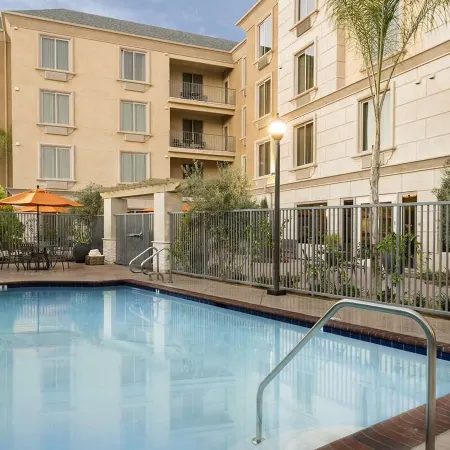 Ayres Hotel Orange