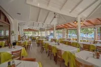 Alianthos Beach Hotel - breakfast