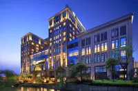 The Qube Hotel Shanghai Xinqiao Hotels near Shanghai Judges College
