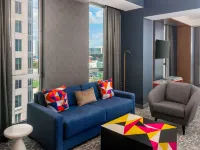 Aloft Orlando Downtown Hotels near Wadeview Park