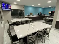 Days Inn by Wyndham Waco University Area