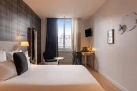 The Originals Boutique, Hôtel Le Lion, Clermont-Ferrand Hotels in Durtol