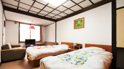 Hotel Sanraku Hotels near 志賀高原 中央エリア