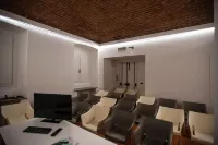 아달레시아 호텔 & 커피