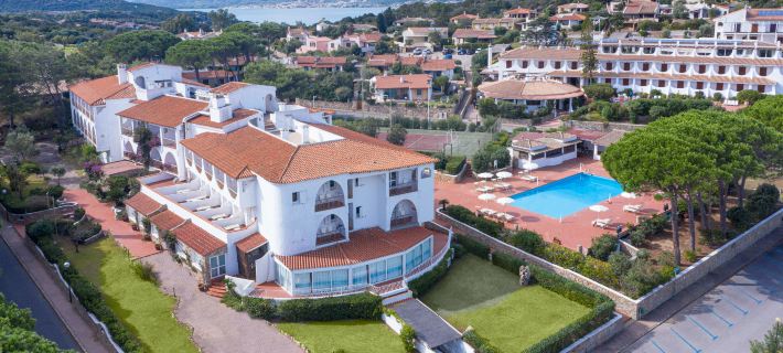 Hotiday Room Collection - Baja Sardinia Hotels in Arzachena