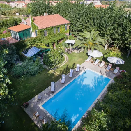 Villa Mirella Beach