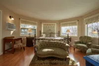 Lady MacDonald Country Inn